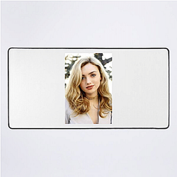 Red Carpet Queen Peyton List Mouse Pads