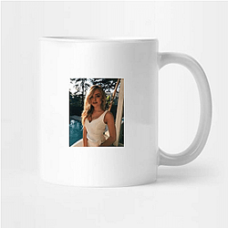 Glamorous Diva Peyton List Mugs