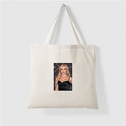 Hollywood Starlet Peyton List Bags