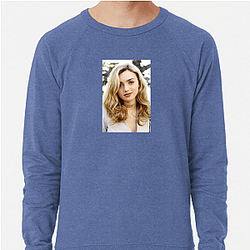 Red Carpet Queen Peyton List Sweatshirts