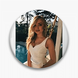 Glamorous Diva Peyton List Pins