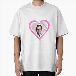 Modern Family: Phil Dunphy in an Oversized T-Shirt