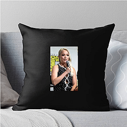 Silver Screen Goddess Pom Klementieff Pillows Cover