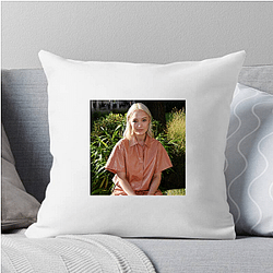 Academy Award Winner Pom Klementieff Pillows Cover