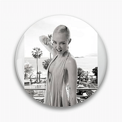 Glamorous Diva Pom Klementieff Pins