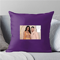 Priyanka Chopra Jonas Merchandise Priyanka Chopra Jonas Pillows Cover