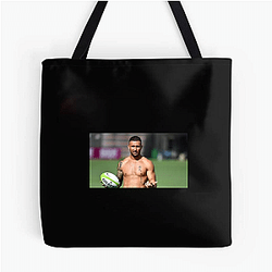 Offensive Commander Quade Cooper Bags