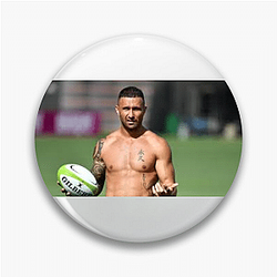 Offensive Commander Quade Cooper Pins