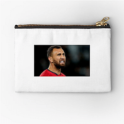 Passing Specialist Quade Cooper Zipper Pouches