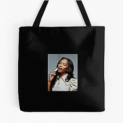 Social Influencer Quenlin Blackwell Bags