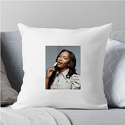 Social Influencer Quenlin Blackwell Pillows Cover