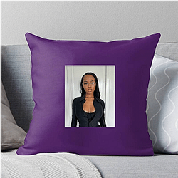 Comedy Creator Quenlin Blackwell Pillows Cover