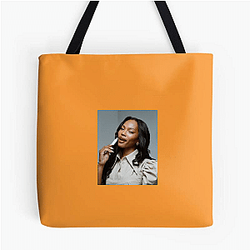 Social Influencer Quenlin Blackwell Bags