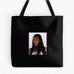 Viral Star Quenlin Blackwell Bags