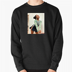 Internet Entertainer Quenlin Blackwell Sweatshirts