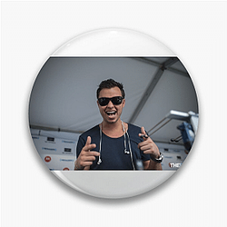 Quintino is ranked Top 100 Quintino Pins