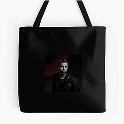 Quintino performs Big Room Quintino Bags