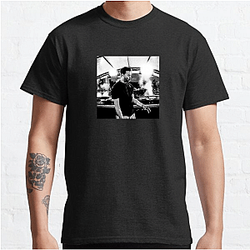 Quintino makes Electro House Quintino T-Shirts