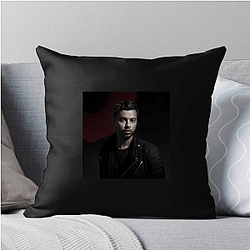 Quintino performs Big Room Quintino Pillows Cover