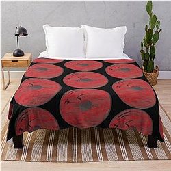 Bloody Shield of Ragnar Lothbrok Throw Blanket