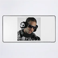 Randy Nota Loca collaborates widely Randy Nota Loca Mouse Pads
