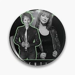 Reba McEntire Pin