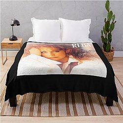 REBA MCENTIRE Essential Throw Blanket