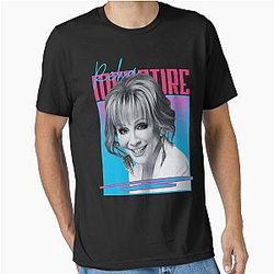 Art Reba McEntire Essential T-Shirt
