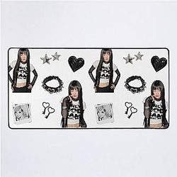Seulgi Red Velvet Desk Mat