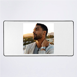 Box Office King Rege Jean Page Mouse Pads