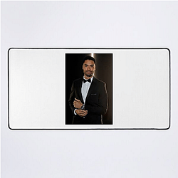 Breakout Star Rege Jean Page Mouse Pads