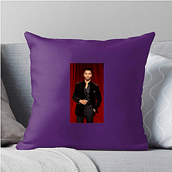 Action Star Rege Jean Page Pillows Cover