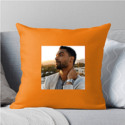 Box Office King Rege Jean Page Pillows Cover