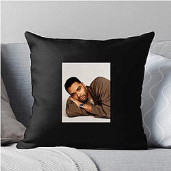 Legendary Actor Rege Jean Page Pillows Cover
