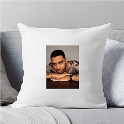 Silver Screen Hero Rege Jean Page Pillows Cover