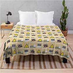 Renee Rapp In the Kitchen Throw Blanket