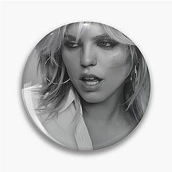 Renee Rapp Black Pin