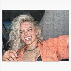 Renee Rapp Smiling Puzzle
