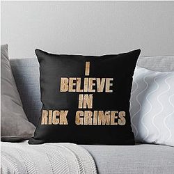 I Believe in Rick Grimes Throw Pillow