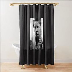 River Phoenix (Stand by Me) Classic T-Shirt Shower Curtain