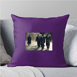 Road to Perdition is based on a graphic novel Road To Perdition Pillows Cover