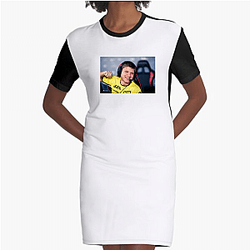 s1mple started playing in 2013 S1Mple Dresses