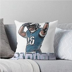 Saquon Barkley Victory Throw Pillow