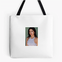Red Carpet Queen Sasha Calle Bags