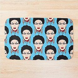 Sasha Velour Beauty Bathtub Mat