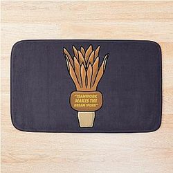 Secret
Saul Goodman
Bob Odenkirk
Gift
Movie Fan
Bath Mat