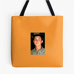 Scotty McCreery has had several number one hits Scotty Mccreery Bags