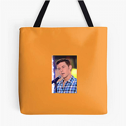 Scotty McCreery is known for his deep voice Scotty Mccreery Bags