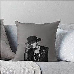 Park Seonghwa Throw Pillow