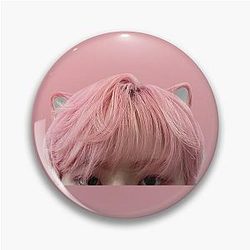 Seonghwa with cat ear Pin